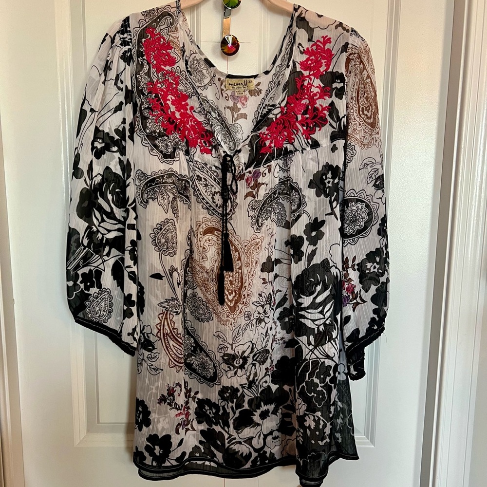 ONE WORLD Colorful Top with Red Embroidery.
